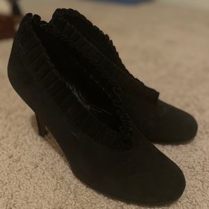 Kate Spade Ruffle Booties Black 8